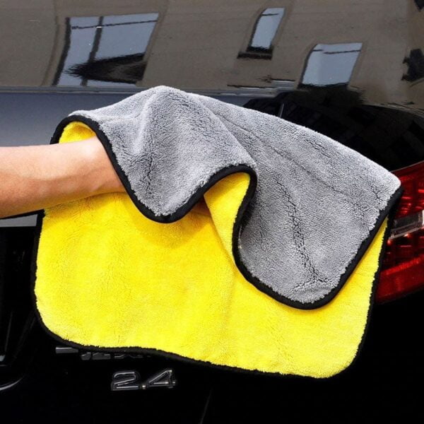 car-cleaning-cloth